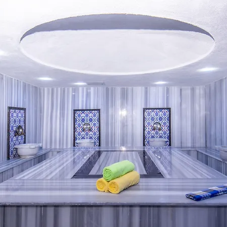 Готель Relax Аланія