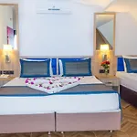 Relax Hotel 4*