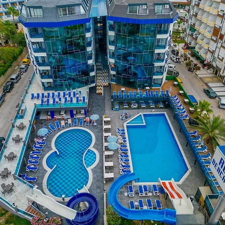 Relax Hotel