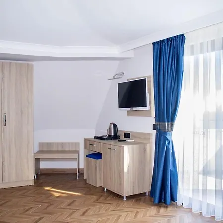 Relax Hotel 4*
