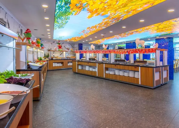 Relax Готель Аланія