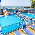 Otel Relax 4*