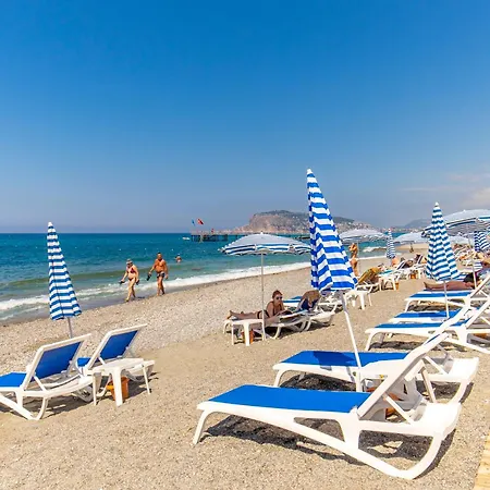 Relax 4*